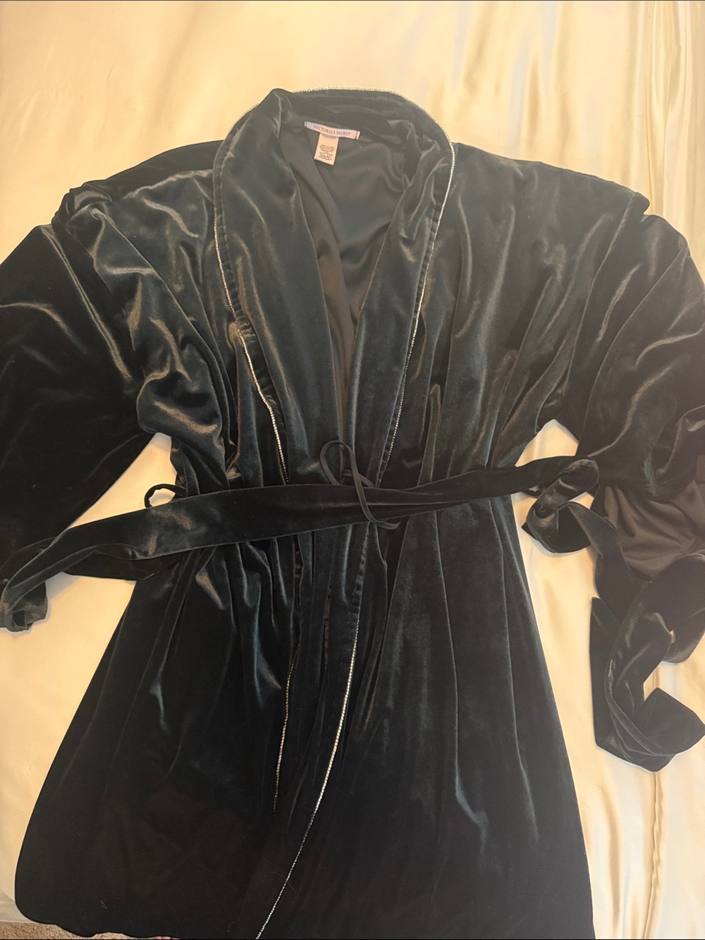 Victoria's Secret Black Velvet Tie-Waist Robe